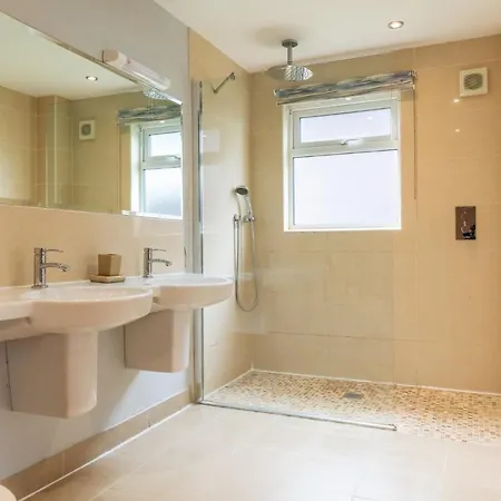 Trevone House With Hot Tub On Retallack * Padstow
